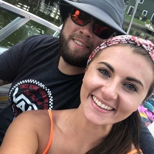 Meet your Posher, Madison